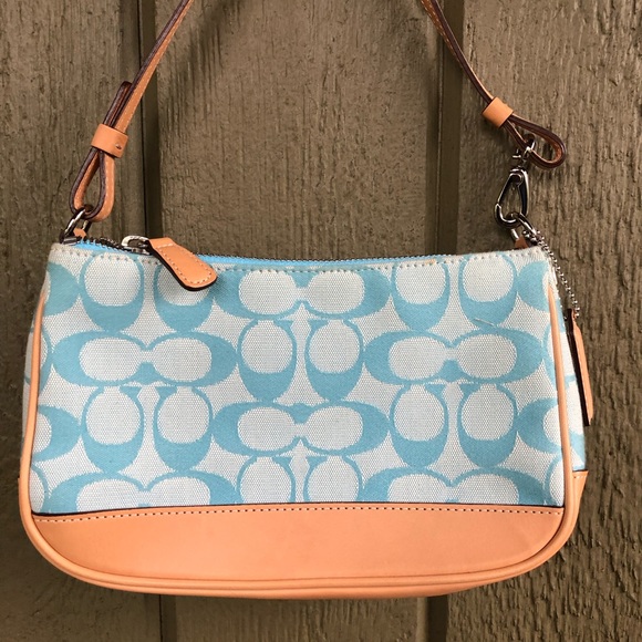 Coach Handbags - Coach handbag